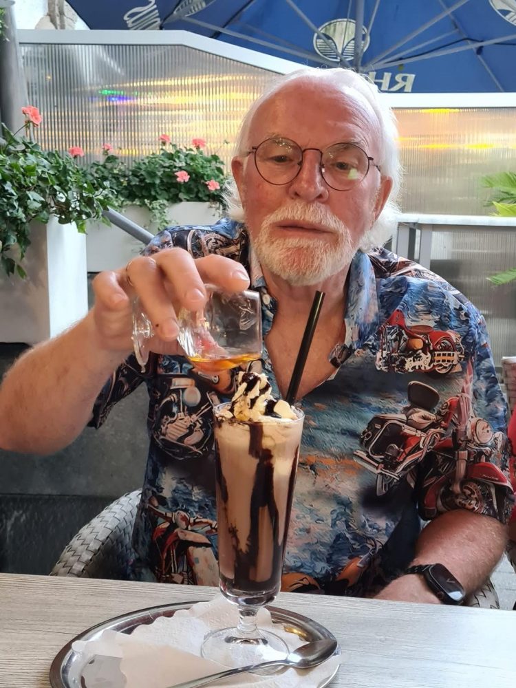 f2ec89ed-652d-4689-ab41-0d211bb45791